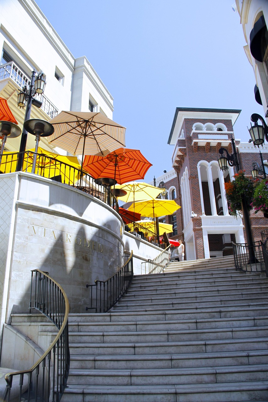 découvrez le rôle des business angels, ces investisseurs privés qui soutiennent les startups innovantes en apportant capital, expertise et réseau pour favoriser leur succès.