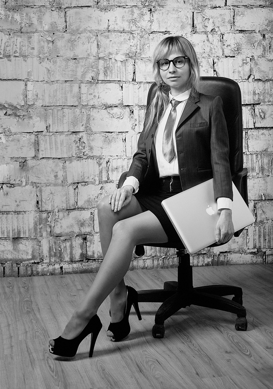 Comment passer de salarié à entrepreneur en 12 mois découvrez comment passer du statut d'employé à entrepreneur en seulement 12 mois grâce à notre guide complet et étapes clés.