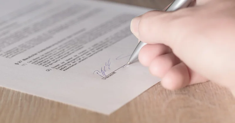Quand la signature p.o. est nulle ou inopposable